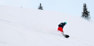 Powfinder snowboard rider Edwin