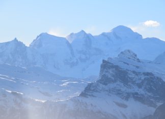 Mont Blanc vanaf Les Gets dichtbij Geneve