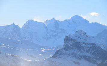 Mont Blanc vanaf Les Gets dichtbij Geneve