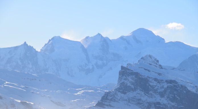 Mont Blanc vanaf Les Gets dichtbij Geneve