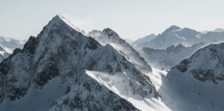 Vroege sneeuwval in Alpen, Scandinavië en Canada sneeuwval nov 2025