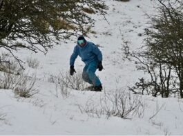 snowboarden in de duinen