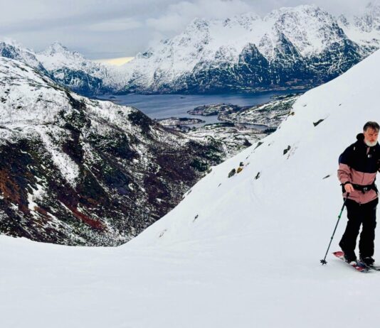 splitboarden omhoog lofoten