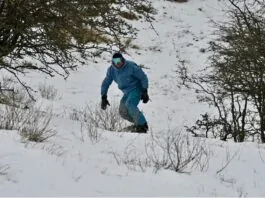 snowboarden in de duinen